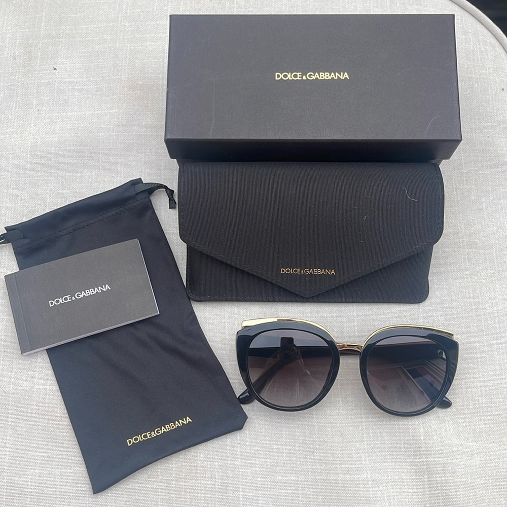 Black Dolce&Gabbana Sunglasses